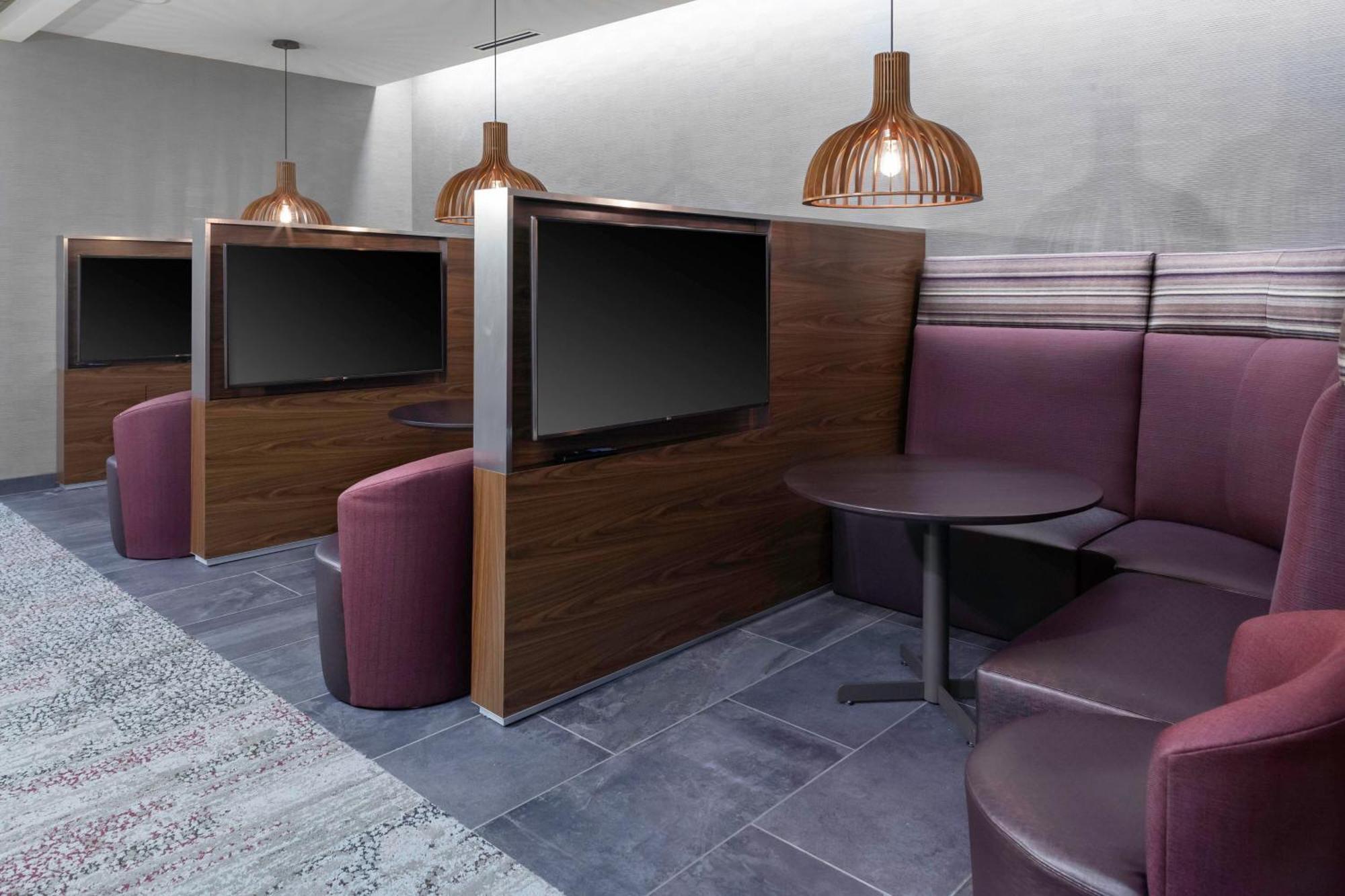 Courtyard By Marriott St. Louis West County Hotell Town and Country Eksteriør bilde